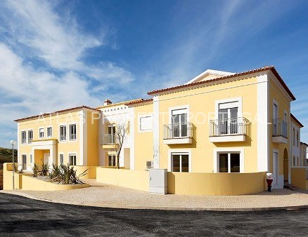 Property in Portugal´s Silver Coast, Areia Branca