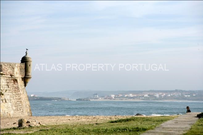 3 bedroom apartment in Portugal´s Silver Coast